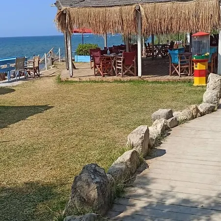 Beautiful Beachfront In Lixouri, Greece Apartament *